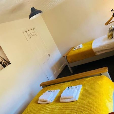 Goldcroft Villa Abertillery Екстериор снимка