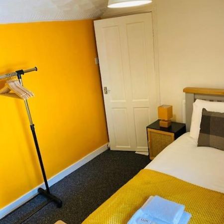 Goldcroft Villa Abertillery Екстериор снимка
