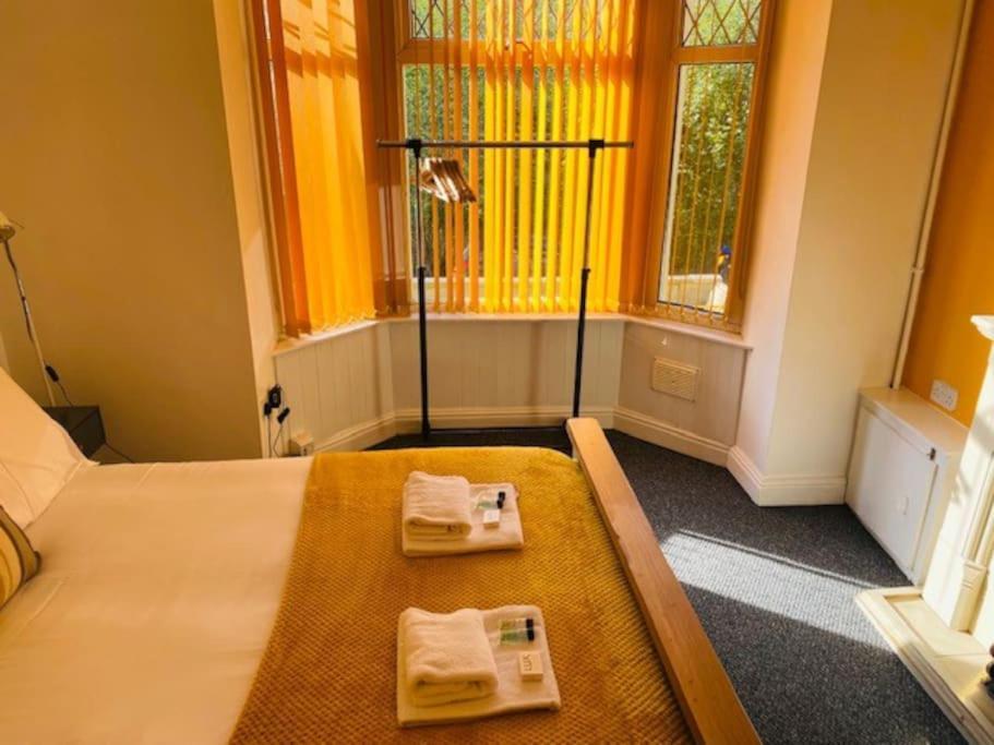 Goldcroft Villa Abertillery Екстериор снимка