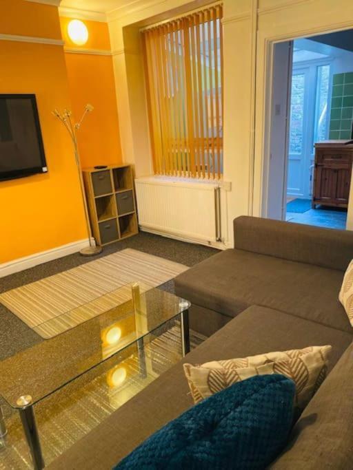 Goldcroft Villa Abertillery Екстериор снимка