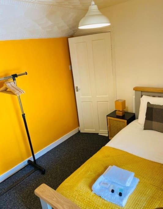 Goldcroft Villa Abertillery Екстериор снимка