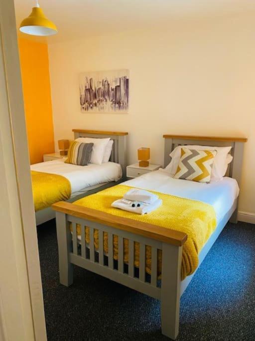 Goldcroft Villa Abertillery Екстериор снимка