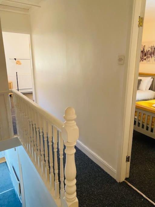 Goldcroft Villa Abertillery Екстериор снимка